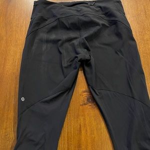 Lululemon capris